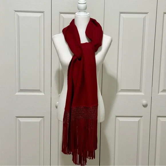Artesanías Warmi Ajayu Alpaca Blend Red Scarf Wrap Crochet Fringe